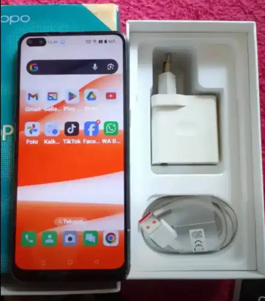 Di Jual Oppo Reno 4 4G 8/128GB Lcd sudah di ganti retak serambut  bawa