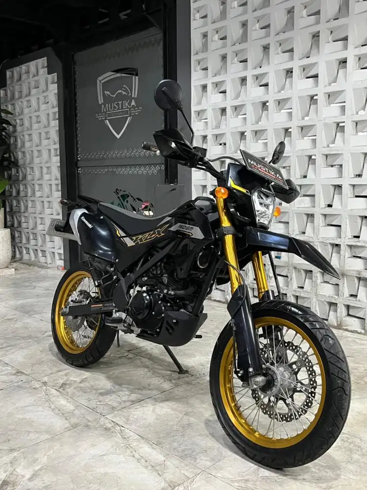KAWASAKI KLX 150 SM 2024 - Chintia Mustika