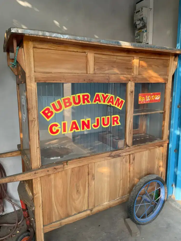 Gerobak kayu bubur ayam