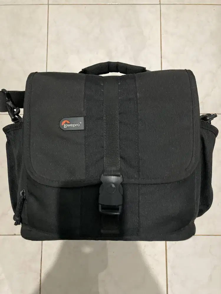 Tas Kamera LowerPro Adventura 170