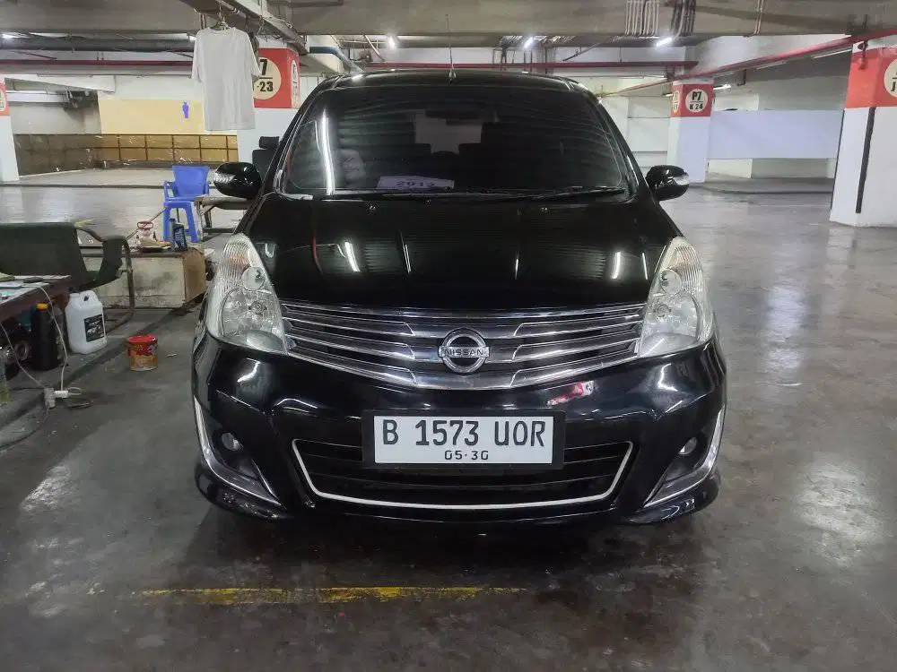 Nissan Grand Livina HWS matik 2012