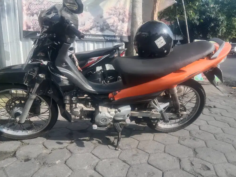 Jupiter z generasi pertama 5tp