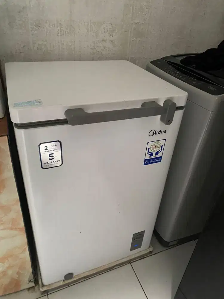 Freezer Midea HS 131CNK