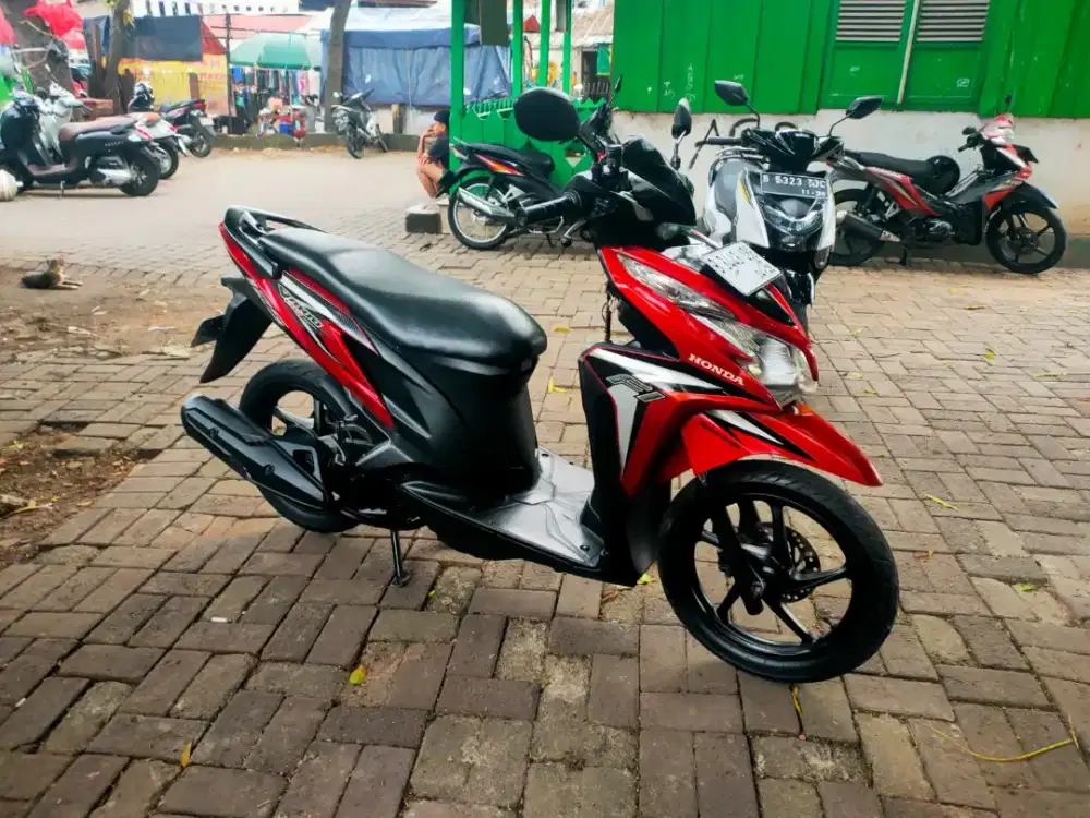 Honda Vario KZR 125 PGM-FI Tahun 2013