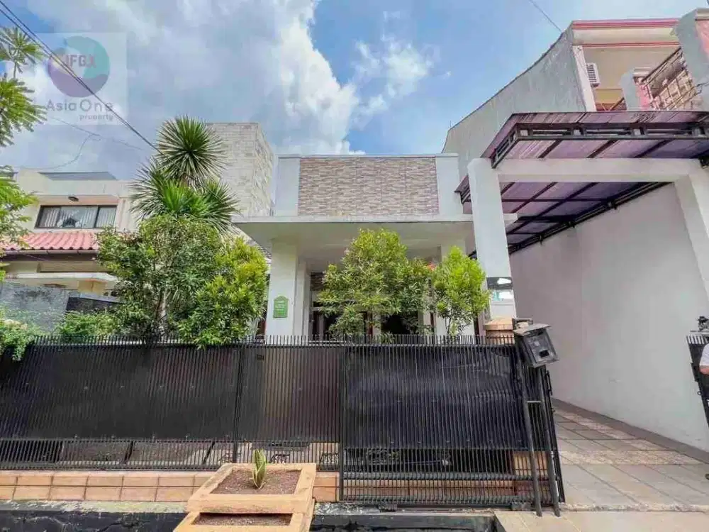 Dijual cepat dan murah rumah 2 lantai siap huni bebas banjir di Taman Galaxy, Bekasi