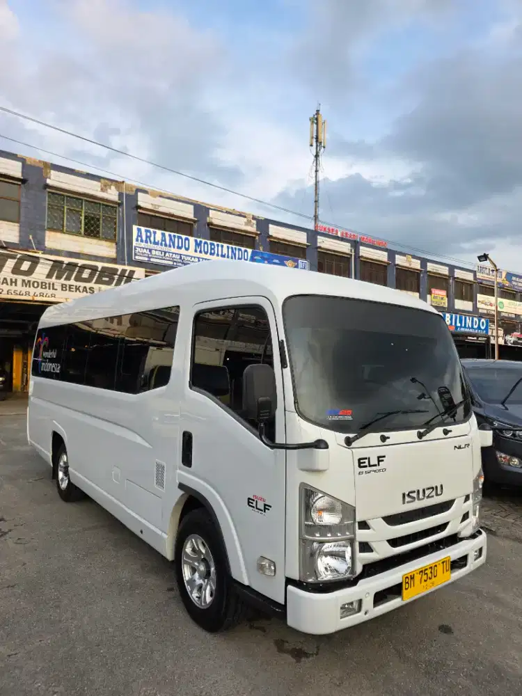 Isuzu Elf Microbus NLR85 Long 20 seat 2023 akhir