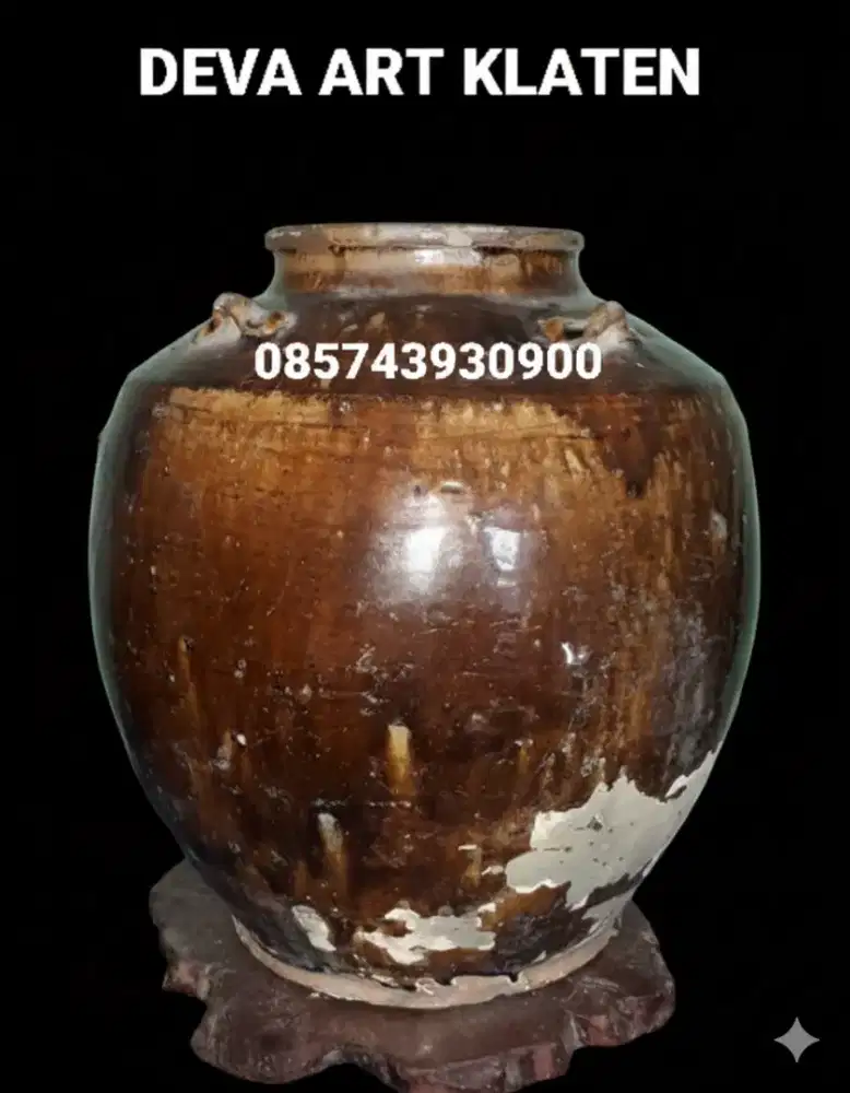 Guci keramik kuno