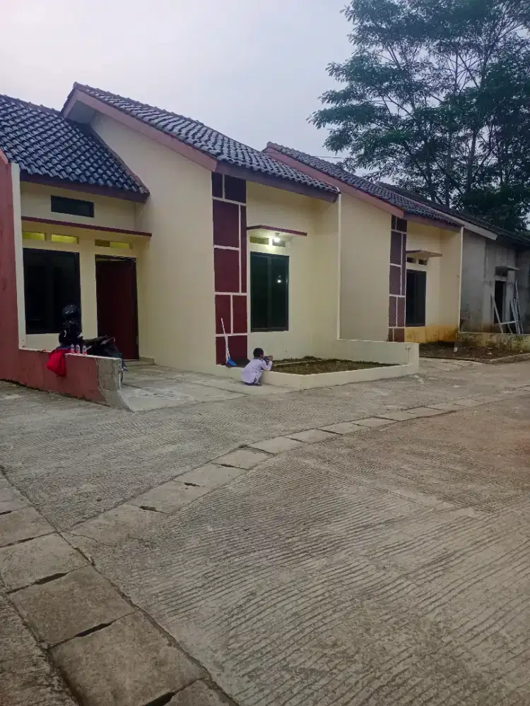 Rumah baru dijual 370jt(61m²)akses mobil Sukahati Cibinong Bogor