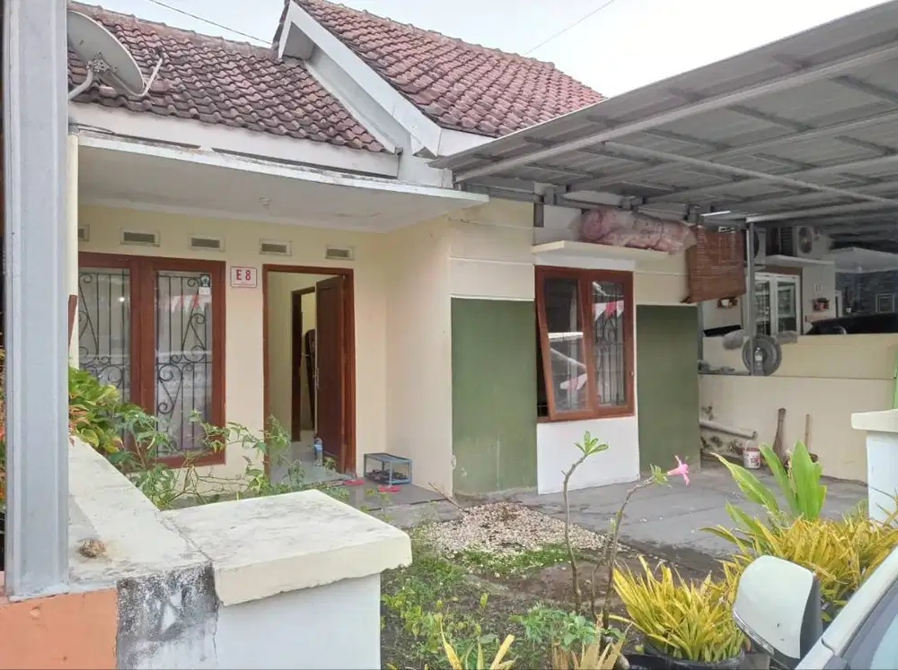 Disewakan Rumah Full Perabotan di Perumahan yang Aman dan Nyaman