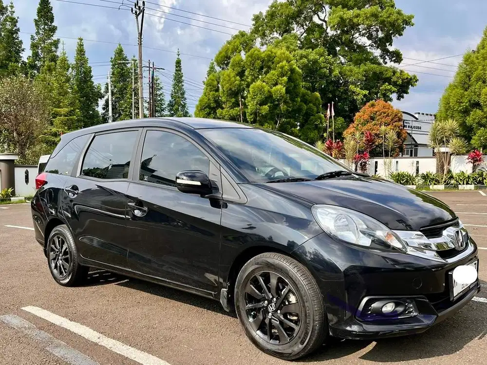 Honda Mobilio E Black Full Original (MT)