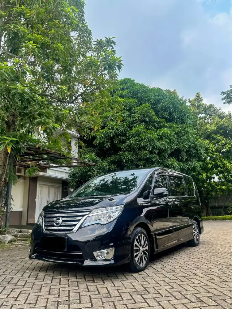 (CASH) NISSAN SERENA HWS 2015