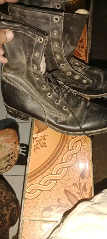 Sepatu boots wrangler made in USA no 38