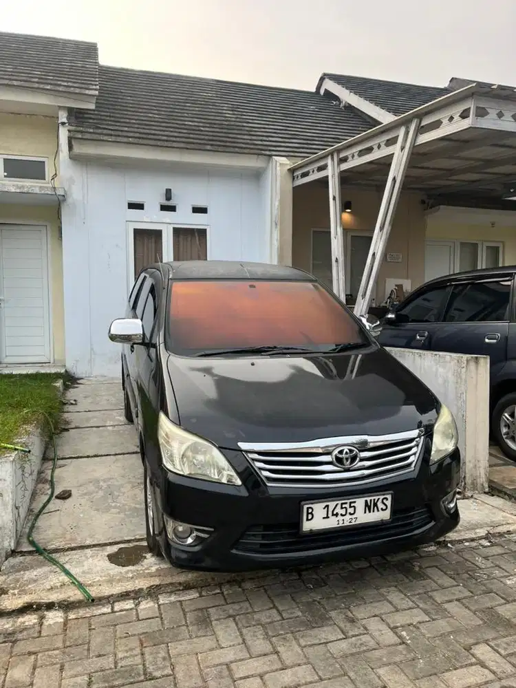 Innova Diesel G 2012