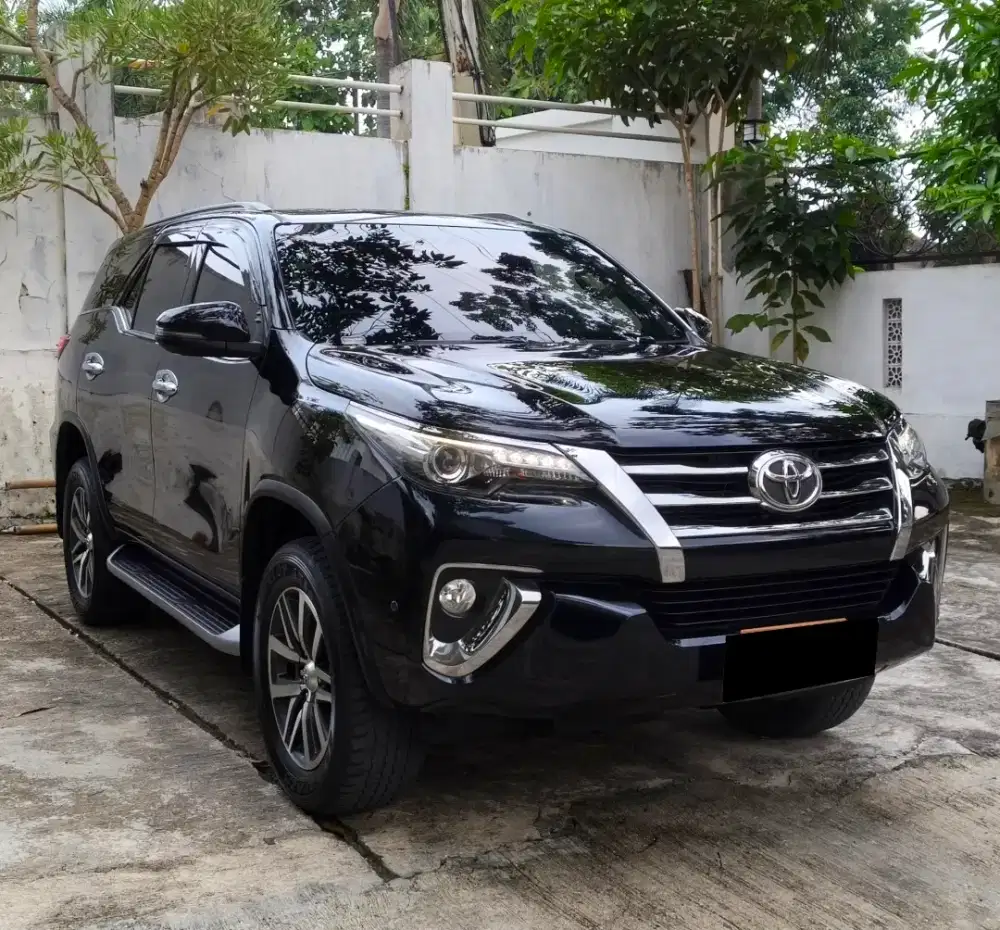 Fortuner VRZ 2019. Orisinil. Plat H Asli Pribadi. Pajak Baru.