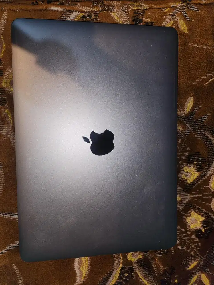 macbook retina 12inc 256GB core M3