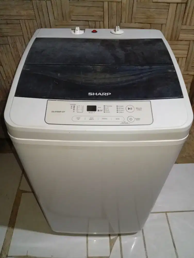 Mesin cuci 1 tabung manual merk Sharp kapasitas 7,5kg (bagus & manual)