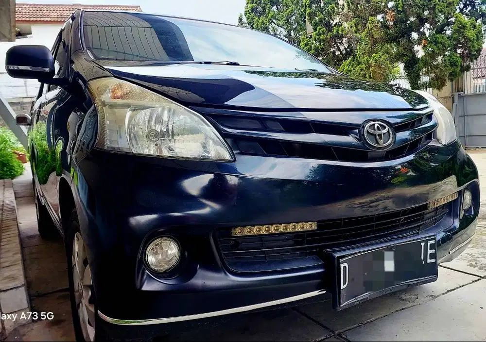 Jual Avanza G at matik 2014/2015 airbag ac dobel simpanan km low antik