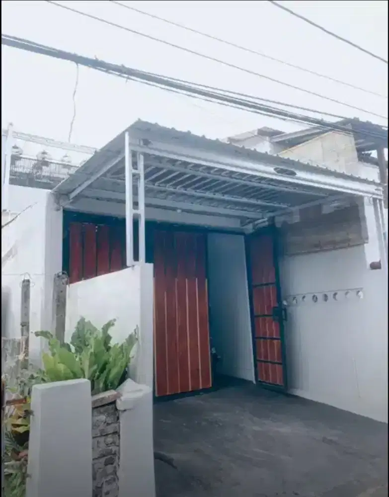 Rumah 2 lantai barat Gereja Pugeran, dekat ke Malioboro Kraton