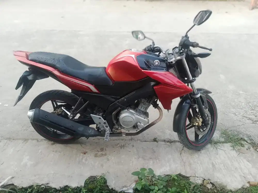 Jual Cepat Vixion New 2013 Pajak Hidup Plat Panjang