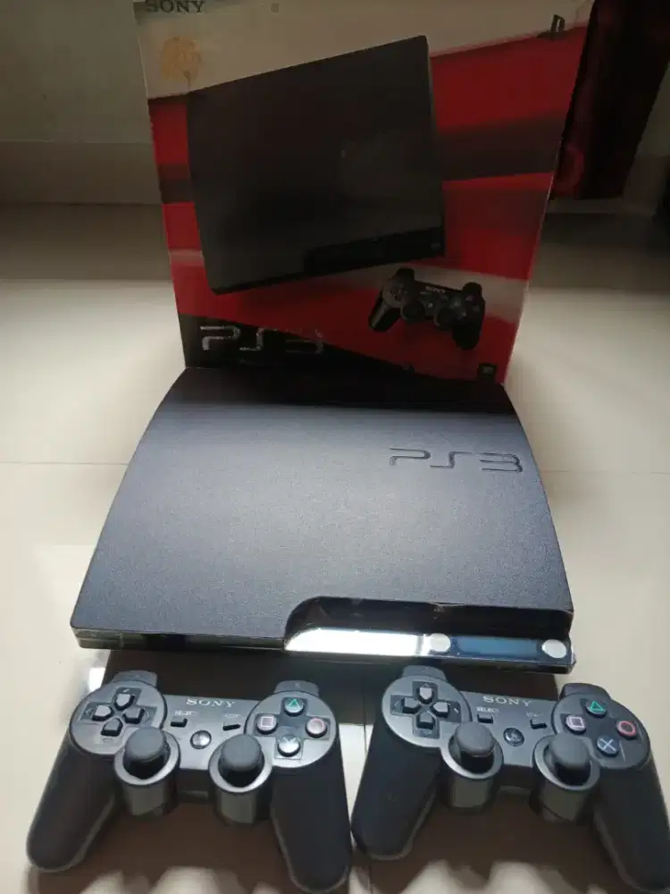 PS 3 slim 500GB + 2 stick wireless, full game siap pakai