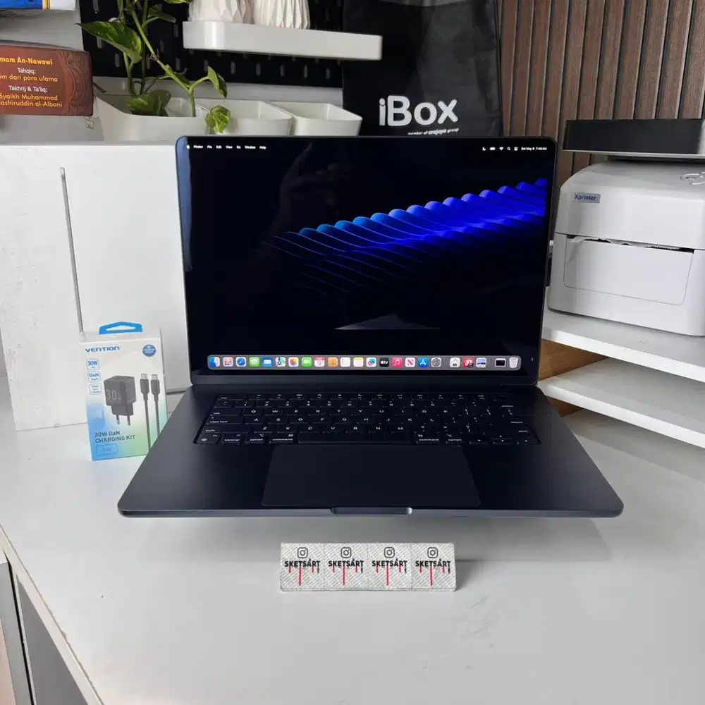 MacBook Air M3 15 inch 16gb 512gb iBox Midnight Battery Health 100%