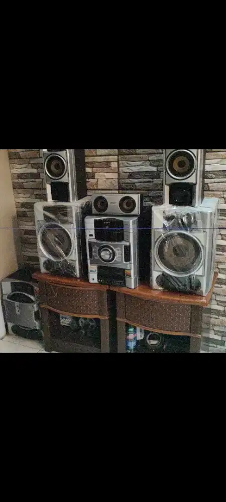 Di jual cepat audio merk SONY
