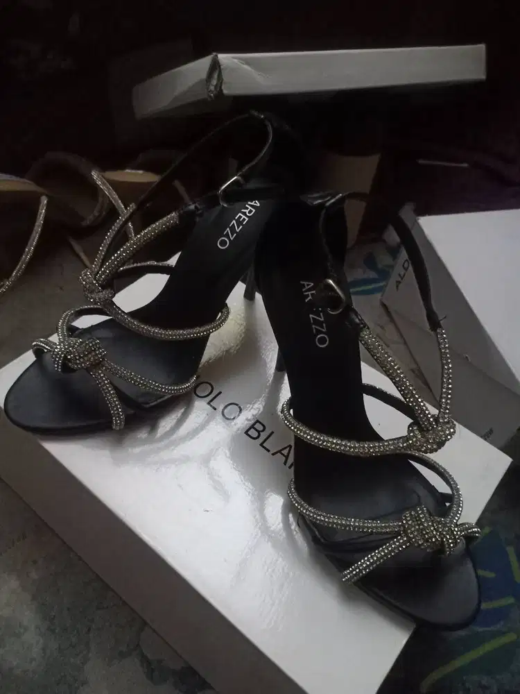 Heels all Size 38-39 yaa syg