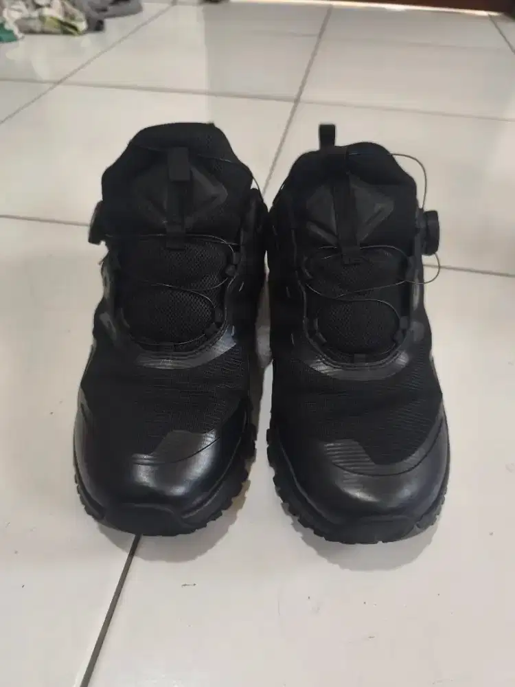 Sepatu Ajudan Tali Putar Pembagian Polri Size 42, 200k Net