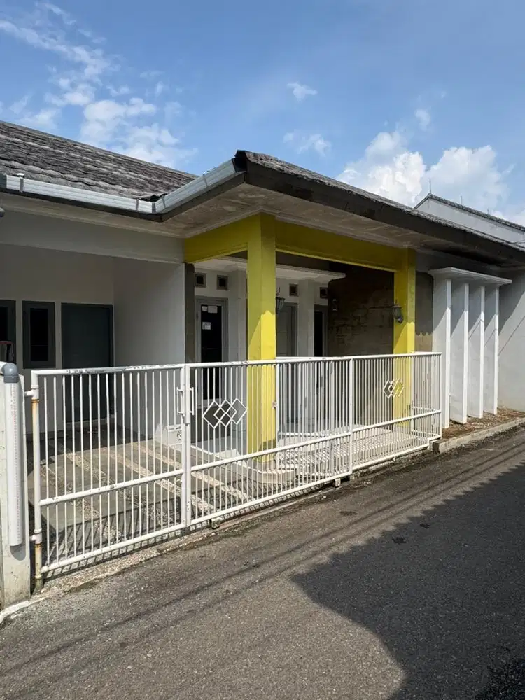 DIKONTRAKAN RUMAH DI TENGAH KOTA SUMEDANG