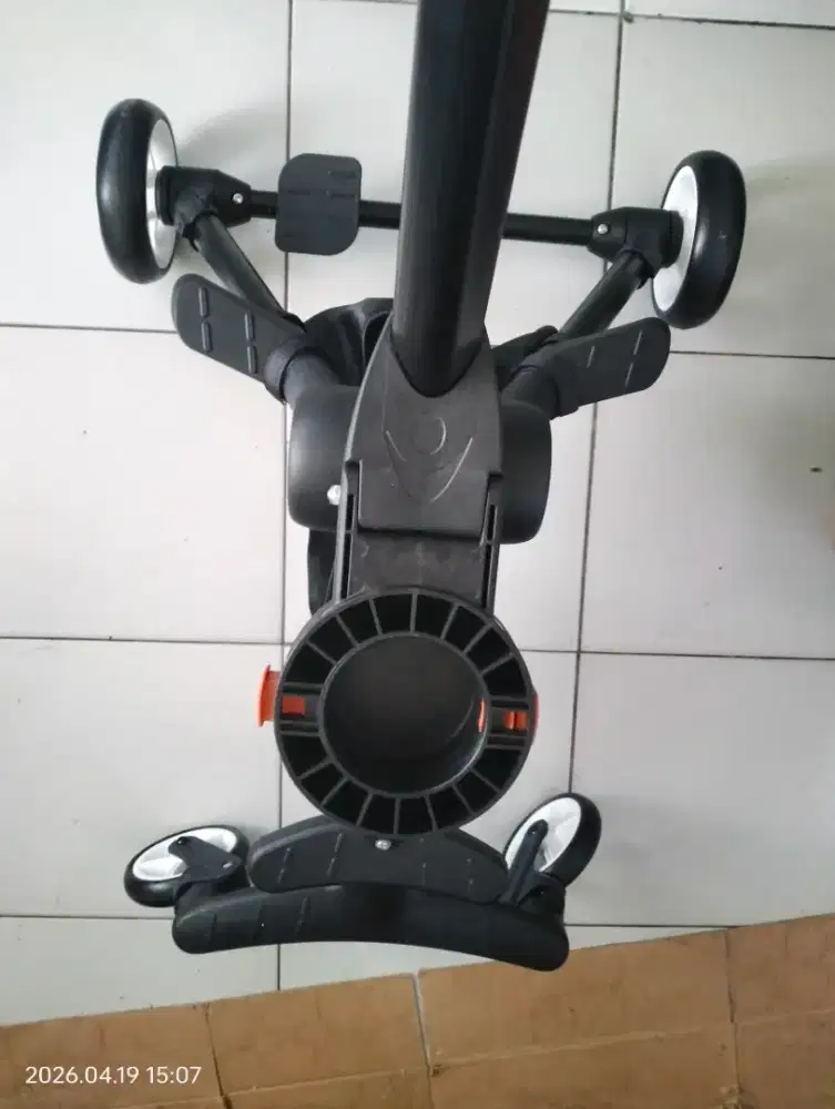 Baby stroller belum terpakai dari baru