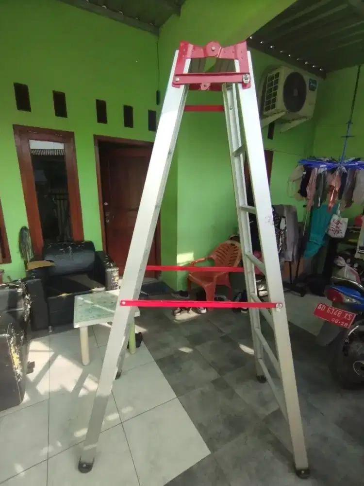 Dijual Tangga Alumunium 2m