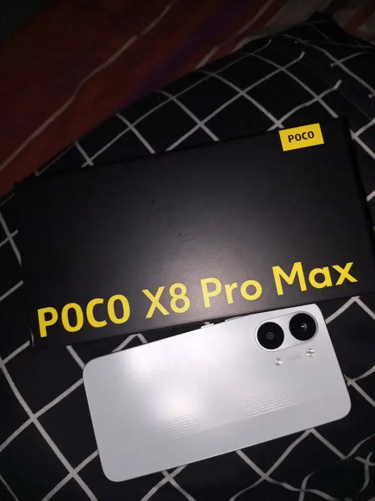 POCO X8 PRO MAX