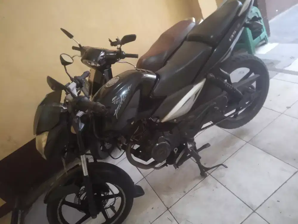 Bajaj Pulsar 135