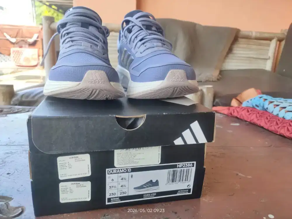 Sepatu buat anak