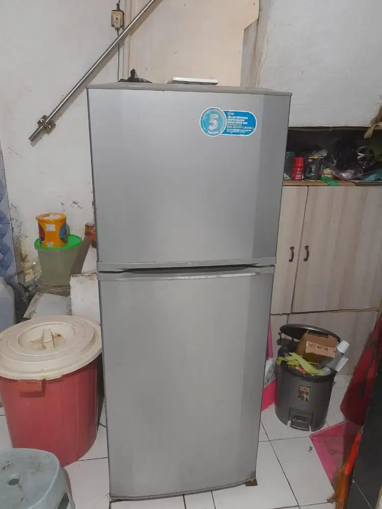 Kulkas 2 Pintu LG GN-V212SLT - Dingin Normal & Freezer