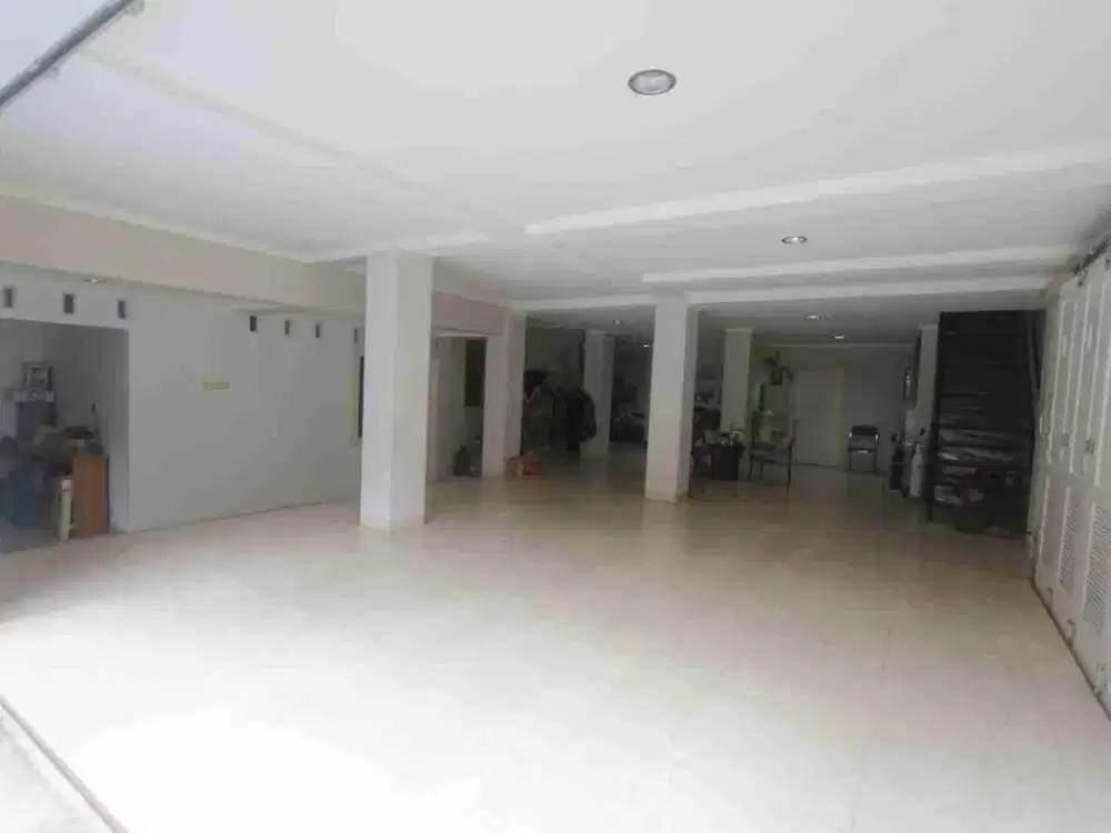 Turun Harga, Rumah dijual Siap Huni di Pondok Indah Jakarta Selatan
