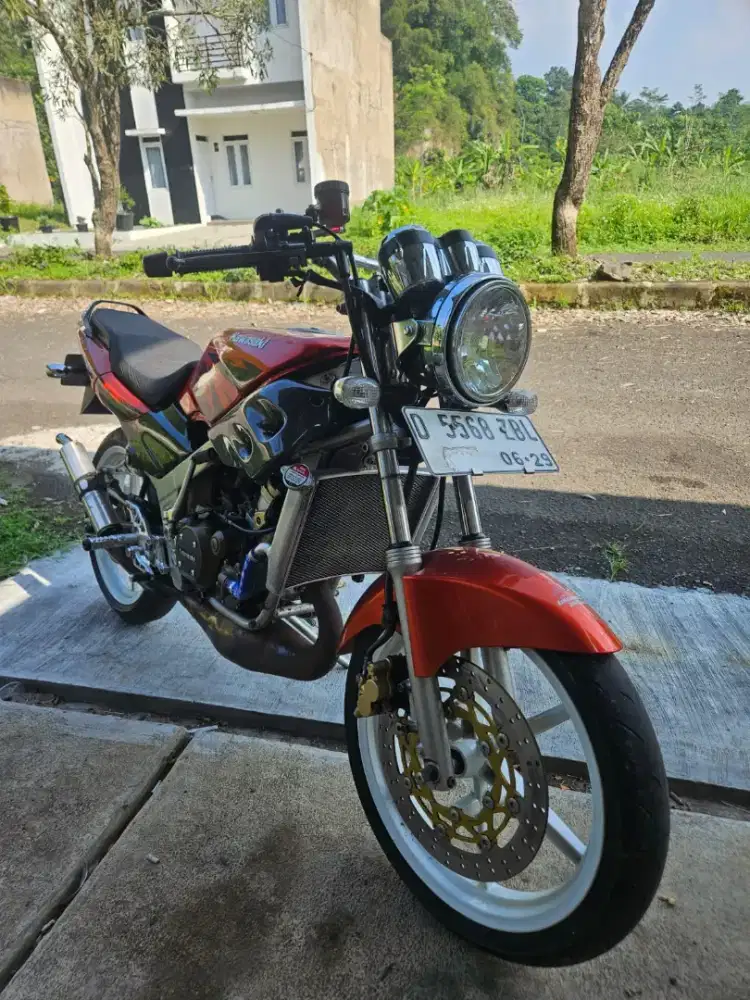 Kawasaki Ninja R convert SS 2014
