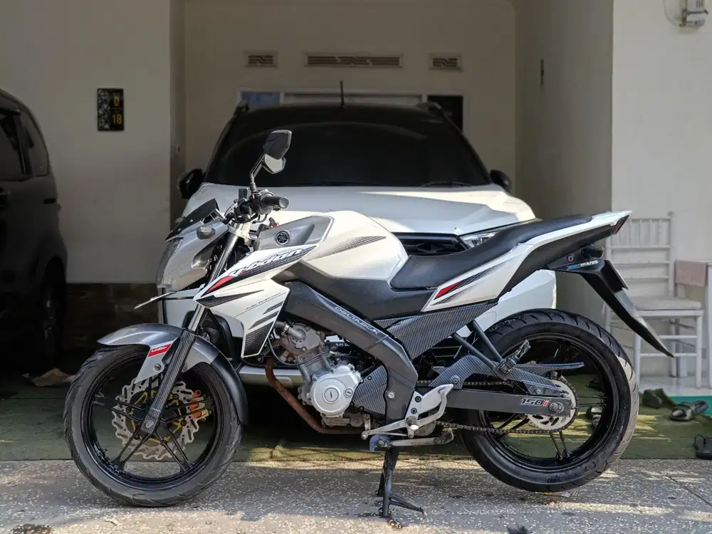 Vixion new tahun 2014 km 42rb/tt boleh gan cash lebih bagus