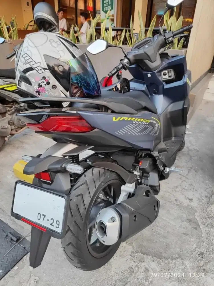 Dijual Honda VARIO 160 CBS tahun 2024 Jarang Ada