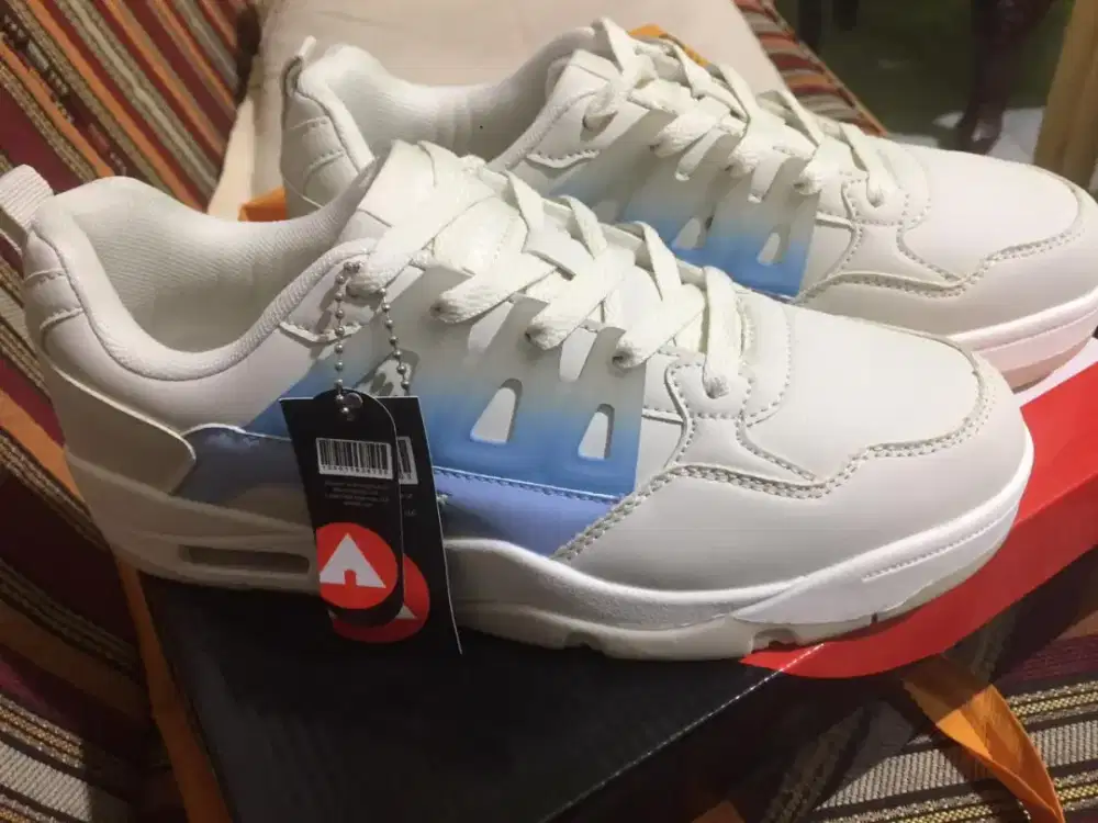Sepatu airwalk ori