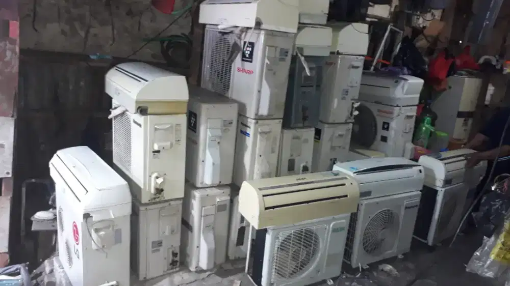 Menerima segala macem AC AC bekas AC bekas kantoran apartemen perumaha