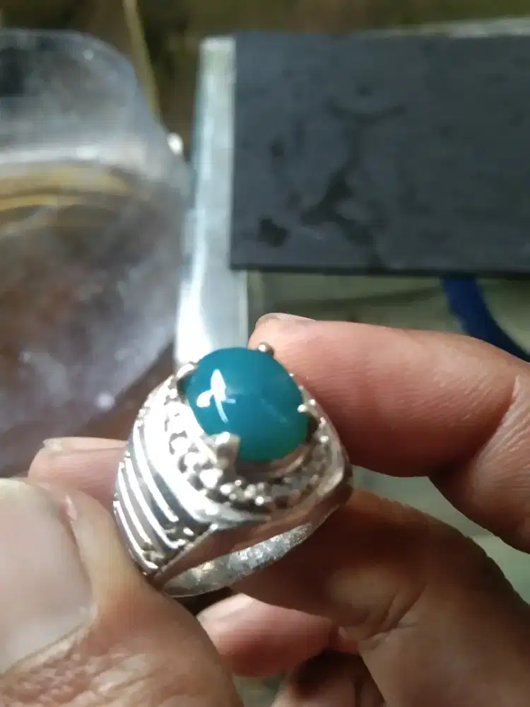 Cincin batu bacan Doko