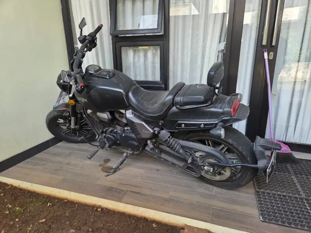 Keeway V250 38 Jt