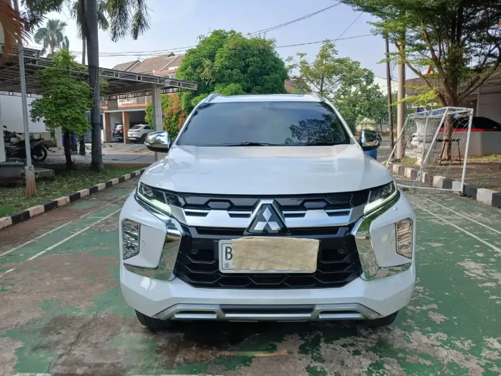 (CASH) Pajero Sport Dakar 2025 New Model KM Low