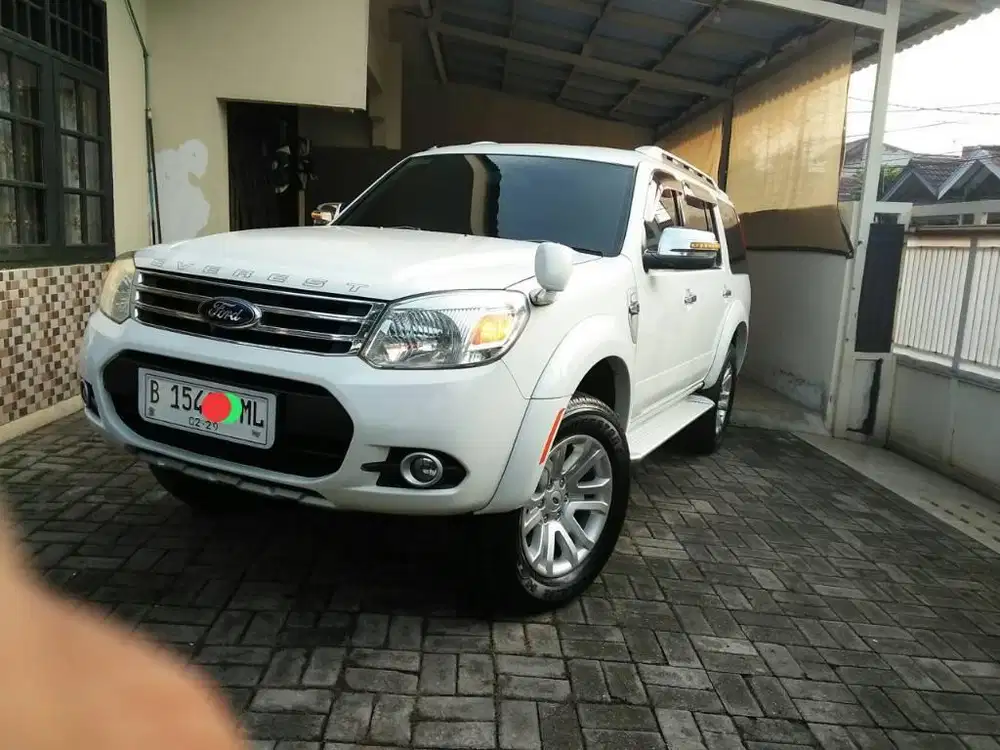 Everest 2014 LIMITED istimewa Terawat