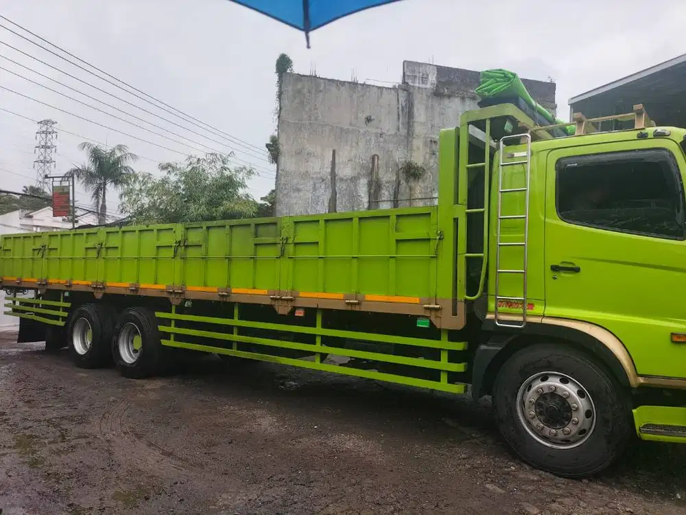 HINO FL 260 JW 2022