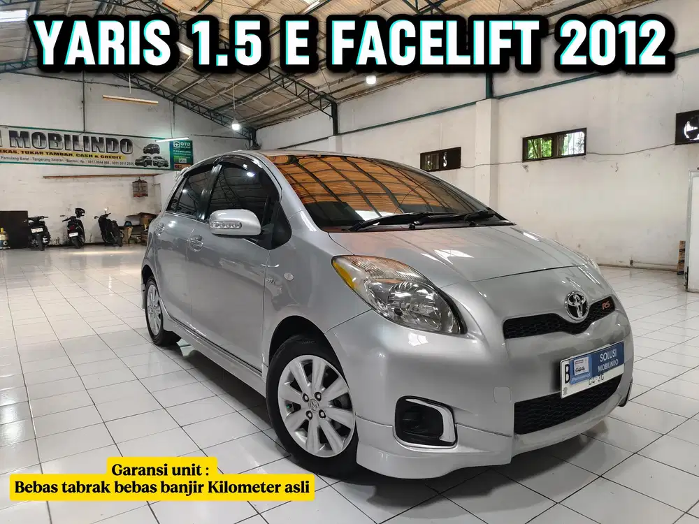 Toyota YARIS E Facelift 1.5 Bensin AT 2012 Original silver