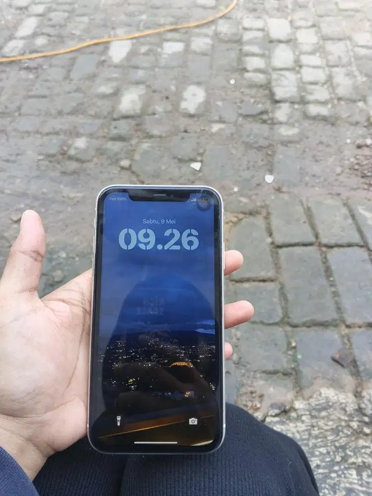 iphone 11 64gb inter