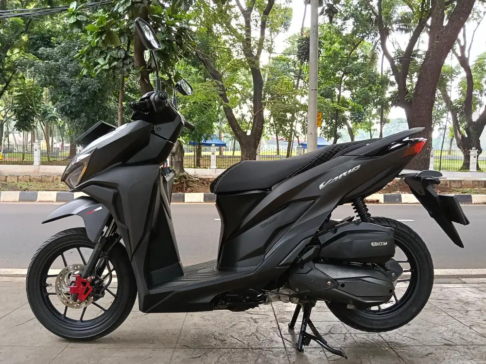 DIJUAL CASH NEW HONDA VARIO 125 CBS THN 2018 PJK IDUP SIAP PAKAI