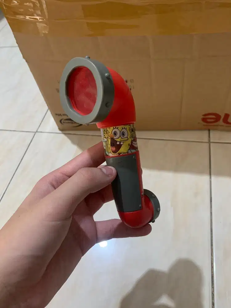 Mainan mata mata spongeob